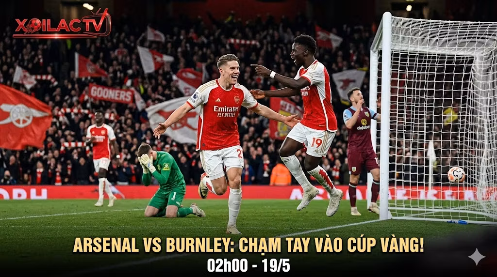 Tiền đạo Arsenal ăn mừng bàn thắng vào lưới Burnley tại sân vận động Emirates.